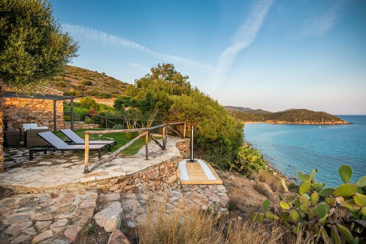 Angolo Di Paradiso Sul Mare Geremeas Exterior photo
